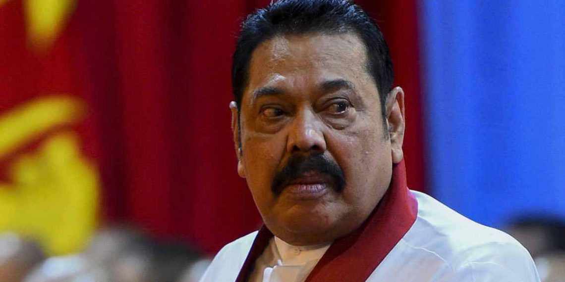 முன்னாள் ஜனாதிபதி மஹிந்தவை கொலை செய்வேன் என ரகளை செய்த இராணுவ சிப்பாய் கைது