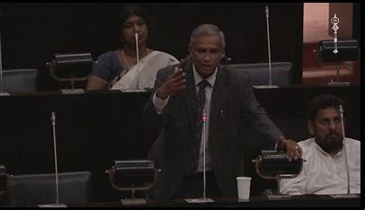 ரணில் சந்தர்ப்பவாதி! பேரினத்தாரின் மேலாண்மைக்கு அடிபணியோம்!! – சுமந்திரன் சூளுரை.