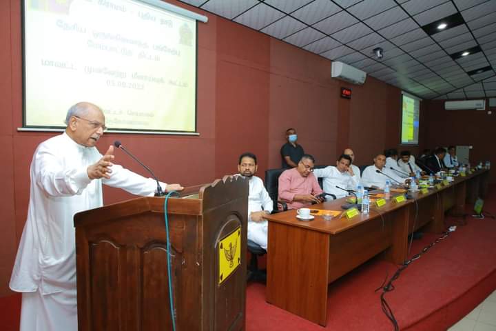 தீர்வு விடயத்தில் வெளிநாடுகள் அழுத்தம் வழங்க முடியாது! – இலங்கை இறைமையுள்ள நாடு என்கிறார் பிரதமர்.