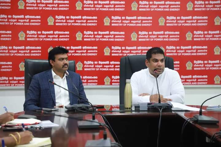 கிழக்கு மாகாணத்தில் இந்திய அரசின் நிதி உதவியின் கீழ் சோலார் பேனல்களை அமைக்க திட்டம்.