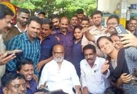 பழையதை மறக்காத ரஜினி…  பஸ் டிப்போவிற்கு சென்று பணிபுரிந்த இடத்தை பார்த்து பரவசம்.