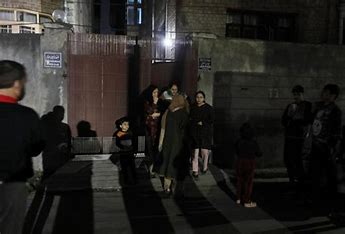 ஆப்கானிஸ்தானில் ஹோட்டலில் குண்டு வெடிப்பு- 3 பேர் பலி.