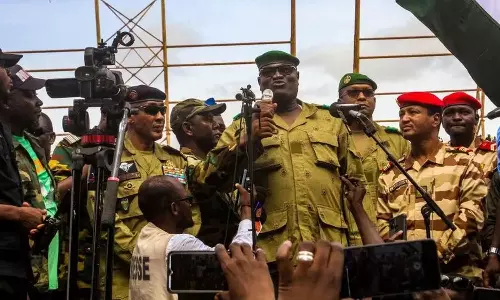 நைஜரில் முன்னாள் அதிபரை சந்திக்க அமெரிக்க பிரதிநிதிகளுக்கு அனுமதி மறுப்பு.