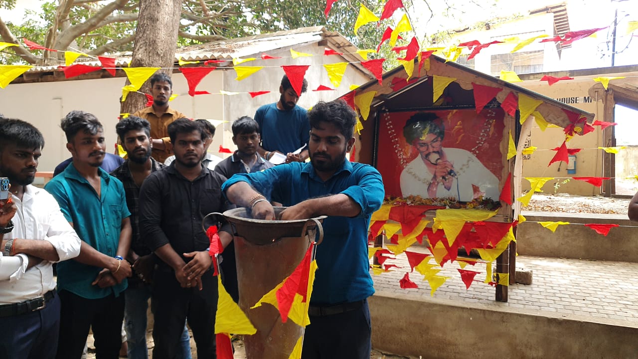 யாழ். பல்கலையில் தியாகி திலீபனின் நினைவேந்தல் ஆரம்பம்!