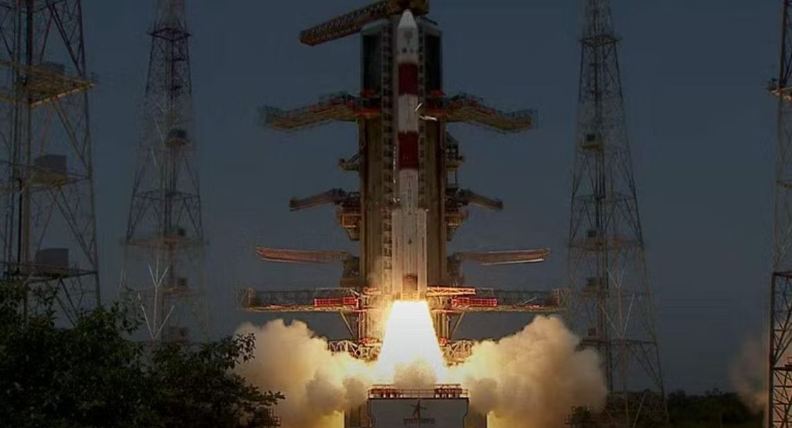 விண்ணில் பாய்ந்தது ஆதித்யா எல்-1