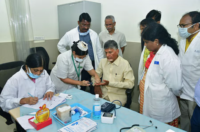 ரூ.371 கோடி ஊழல் வழக்கு: 14 நாள்கள் நீதிமன்றக் காவலில் சந்திரபாபு நாயுடு