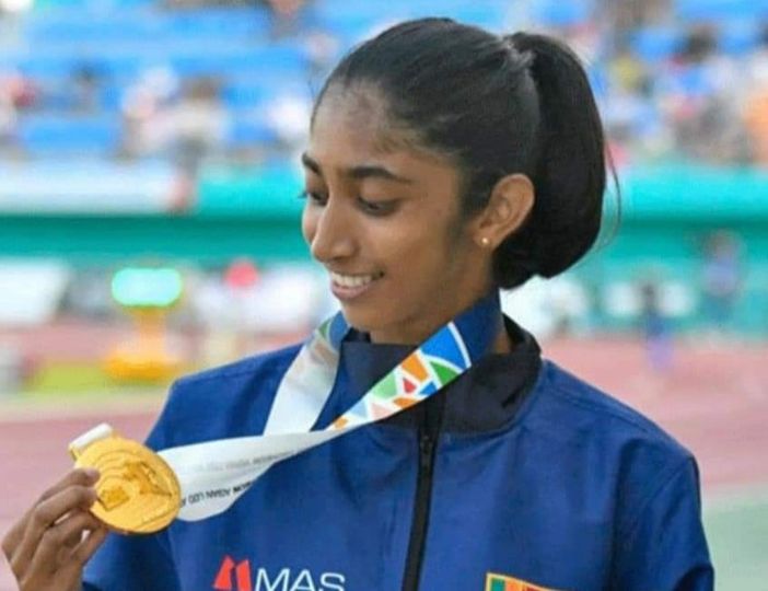 நாட்டிற்கு தங்கப் பதக்கம் பெற்றுத் தந்த தருஷி கருணாரத்னவுக்கு ஒரு கோடி ரூபாய் பரிசு.