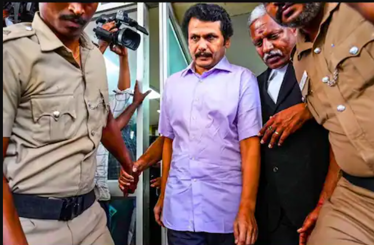 அமைச்சர் செந்தில் பாலாஜி மருத்துவமனையில் அனுமதி