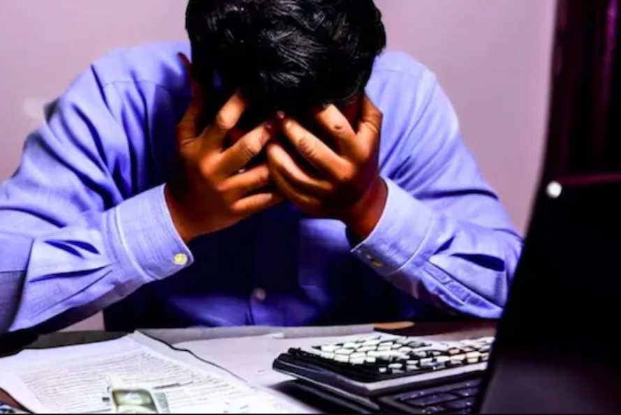 திருடு போன மொபைல் போன்… 15 நிமிடத்தில் ரூ.42 ஆயிரம் பணத்தையும் இழந்த நபர்