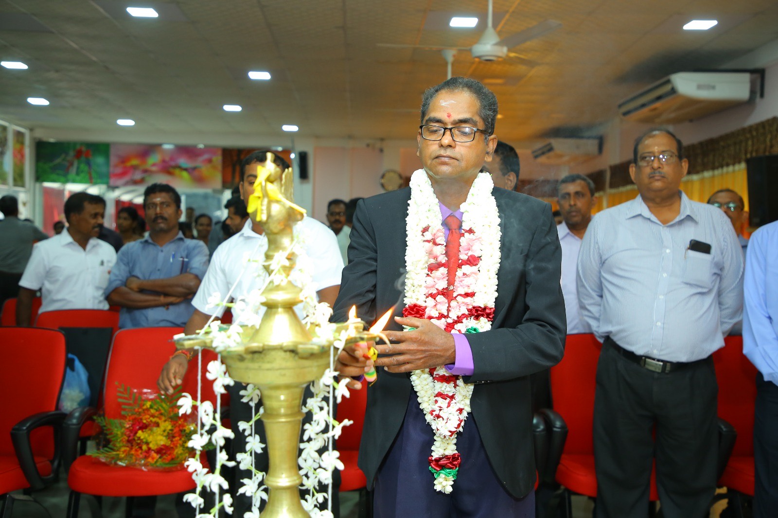 வடக்கு மாகாண சபையின் அமைச்சுக்கு இடமாற்றலாகிச் செல்லும் சிறிக்கு வடமராட்சியில் பாராட்டு விழா!