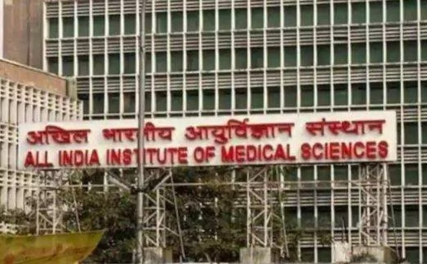 சிறுவனின் நுரையீரலில் ஊசி:அறுவை சிகிச்சையின்றி காப்பாற்றிய எய்ம்ஸ் மருத்தவா்கள்