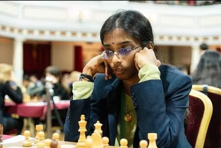 கிராண்ட்மாஸ்டா் பட்டத்தை வென்றார் வைஷாலி!