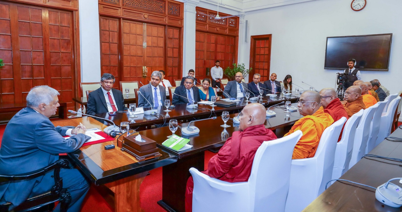 உலகத் தமிழர் பேரவையினர் இன்று யாழ்ப்பாணம் விஜயம்.