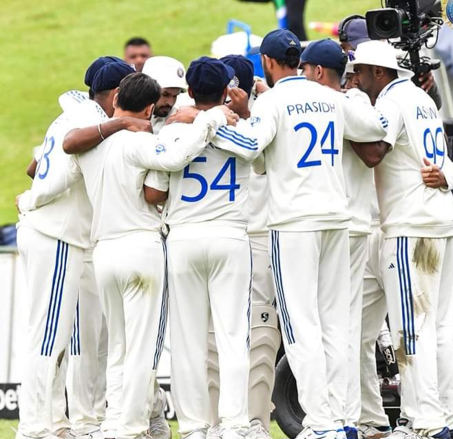 தென்னாப்பிரிக்காவுக்கு எதிரான முதல் டெஸ்ட் போட்டியில் இந்திய அணி ஒரு இன்னிங்ஸ் மற்றும் 32 ரன்கள் வித்தியாசத்தில் தோல்வி.