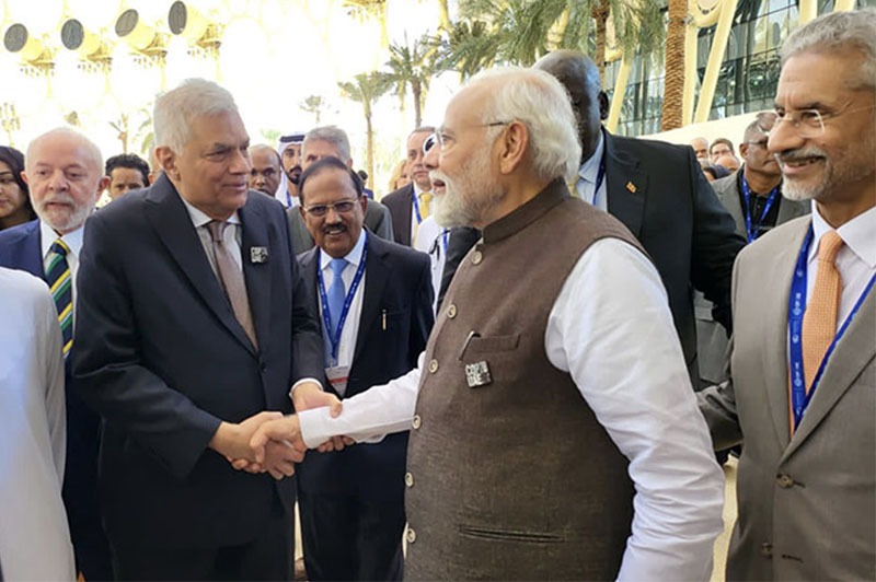 இலங்கை மற்றும் இந்திய தலைவர்களுக்கு இடையில் சந்திப்பு.