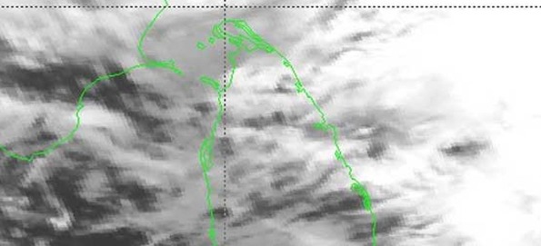 அடுத்த 12 மணி நேரம் மிக அவதானம் – சூறாவளியின் அறிகுறிகள்!