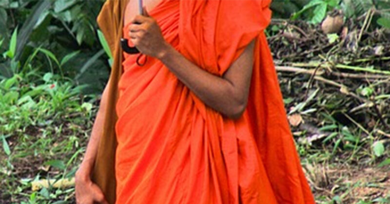 போலந்து பெண்ணை துஷ்பிரயோகம் செய்த பிக்கு கைது!