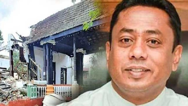 ராஜசபா மண்டபத்தை புல்டோசர் மூலம் தகர்த்த குருநாகல் நகரசபை தலைவர் உட்பட ஐவருக்கு சிறைத்தண்டனை.