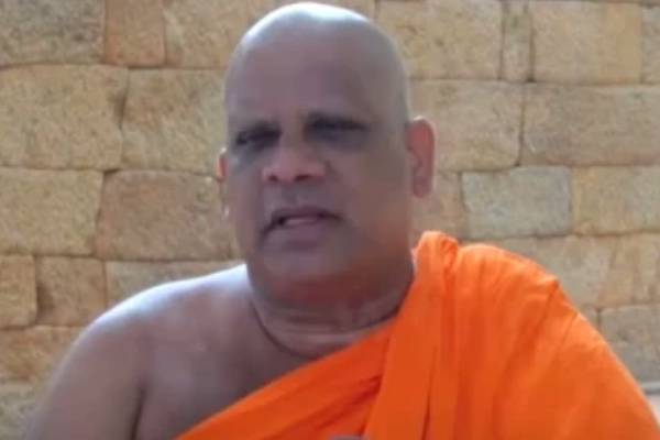 கொலைக் கலாசாரம் ராஜபக்சக்களுக்குப் புதியதல்ல! மொட்டுவின் மாநாட்டில் பங்கேற்றவர்களை உடனே புனர்வாழ்வுக்கு உட்படுத்துங்கள்!! – மிகிந்தலை விகாராதிபதி வலியுறுத்து.