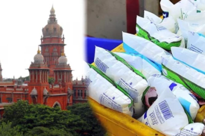 பிளாஸ்டிக் கவர்களில் உணவு விற்க அனுமதி : சென்னை உயர்நீதிமன்றம் உத்தரவு!