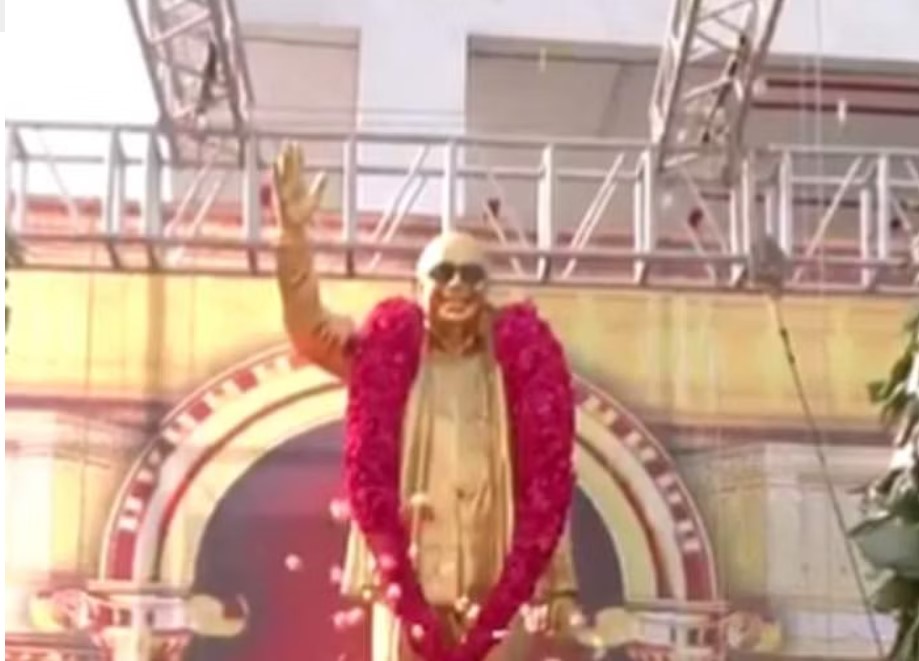 திருச்சியில் கருணாநிதி சிலையை திறந்து வைத்தார் உதயநிதி!