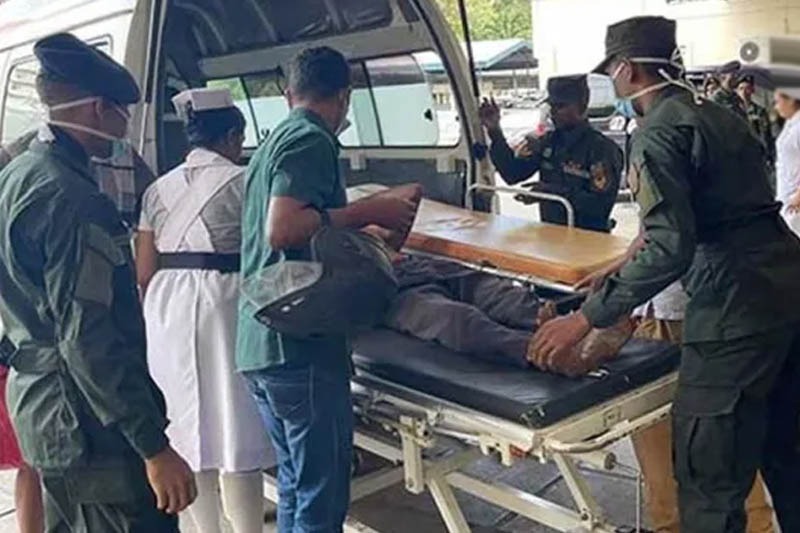 இலங்கை முழுவதும் உள்ள மருத்துவமனைகளுக்கு ஆயுதப்படைகள் .