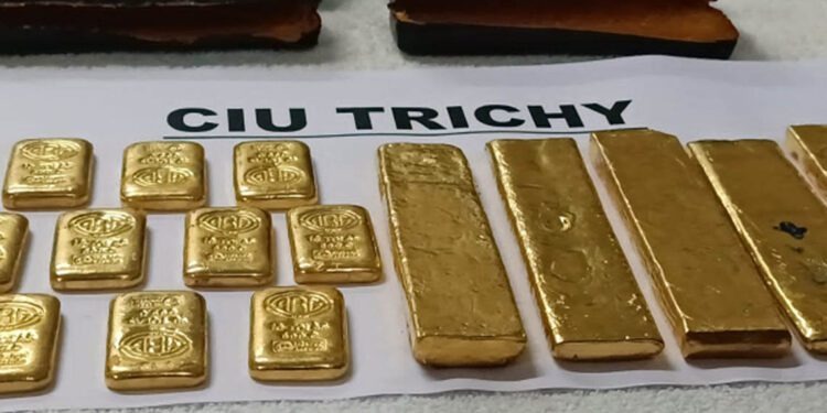 15 கோடி தங்கத்துடன் தலைமன்னாரிலிருந்து இருந்து இந்தியா சென்ற கடத்தல்காரர் கைது.