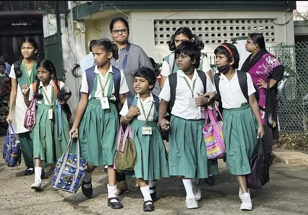 பள்ளிகளுக்கு வெடிகுண்டு மிரட்டல்: விசாரிக்க தனிப்படை அமைப்பு