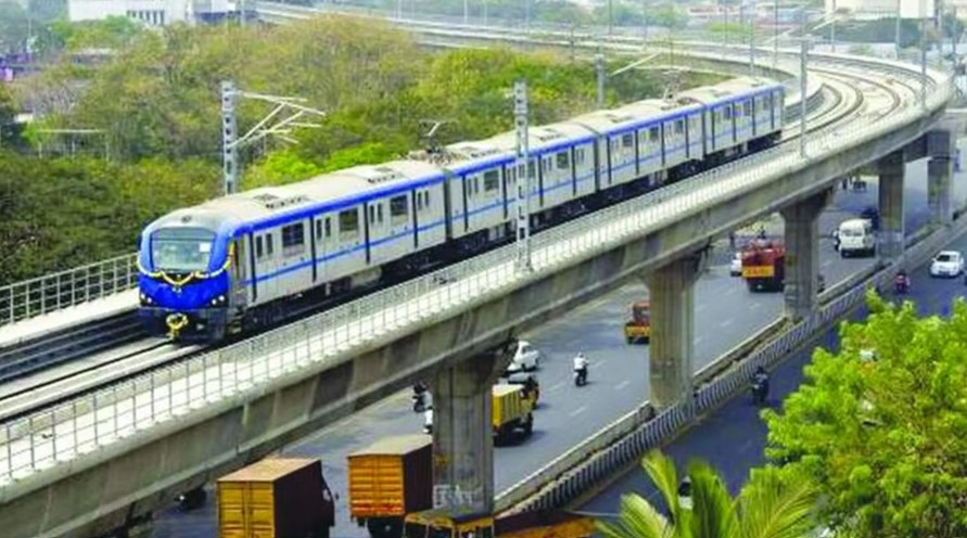 புறநகர் ரயில்கள் ரத்து: கூடுதல் பேருந்துகள், மெட்ரோ ரயில்கள் இயக்கம்!