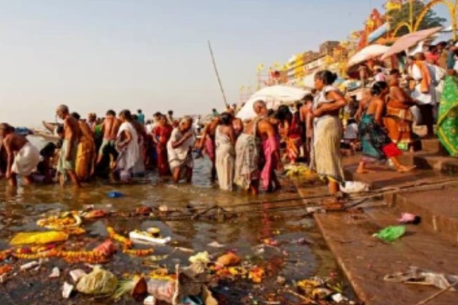 அபாயம்.. இனி கங்கை புனித நதியில் நீராட வேண்டாம் – அதிர்ச்சி!