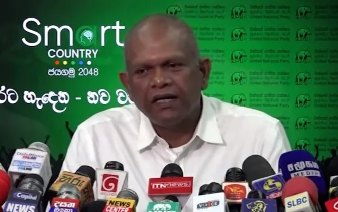 ஐக்கிய மக்கள் சக்தியின் அமைப்பாளர் ஐ.தே.கவில் இணைவு!