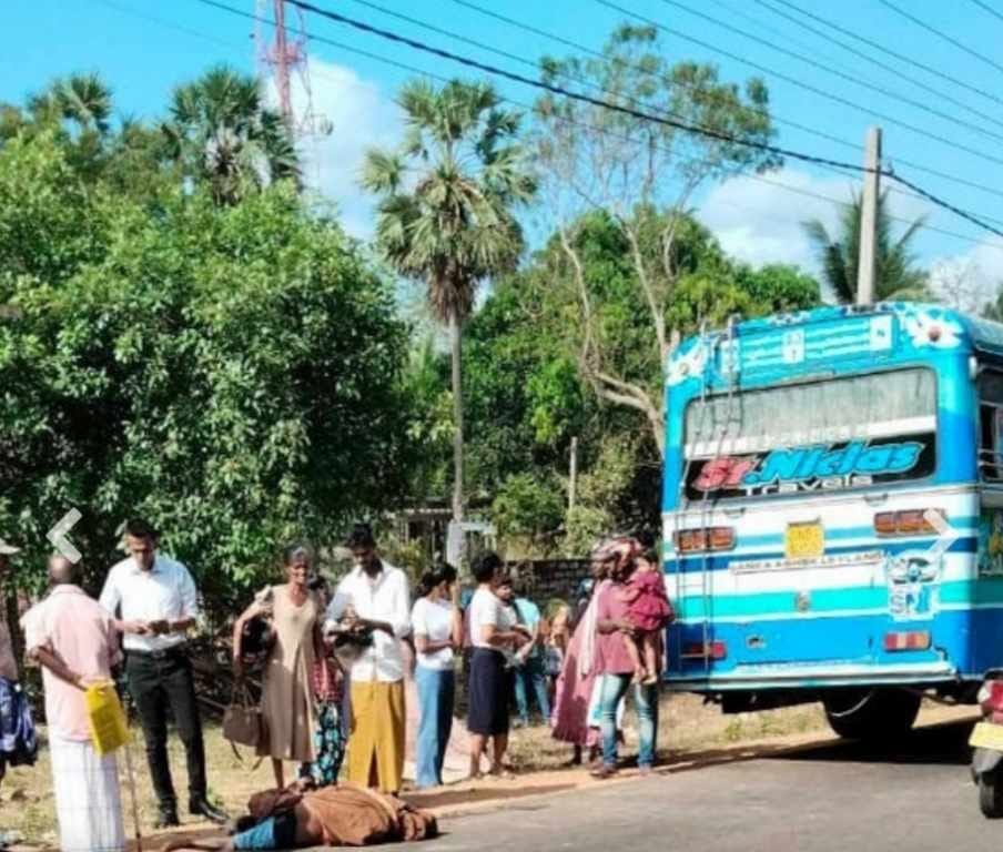 வவுனியாவில் பஸ் மோதி முதியவர் ஒருவர் மரணம்  – சாரதி கைது.