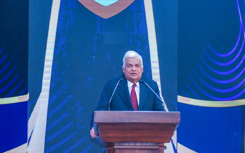 இலங்கை கிரிக்கெட்டை உலகில் தலைசிறந்ததாக மீண்டும் காண்பதே எதிர்பார்ப்பு  அரசியலையும் விளையாட்டையும் தனித்தனியாக பேண வேண்டும்!