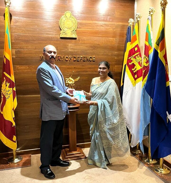 காணி விடுவிப்பு தொடர்பில் ஆளுநரால் பாதுகாப்புச் செயலாளரிடம் கோரிக்கை