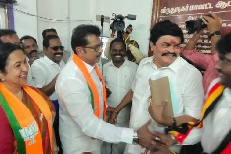 விஜயகாந்த் மகன் எனக்கும் மகன் போலத்தான்: ராதிகா சரத்குமார்