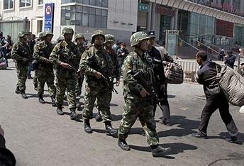 சீனா பாதுகாப்புக்காக $231 பில்லியன் ஒதுக்கியுள்ளது.