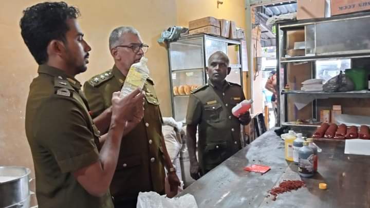 காரைதீவு பிரதேசத்தில் உணவகங்களில் திடீர் சோதனை