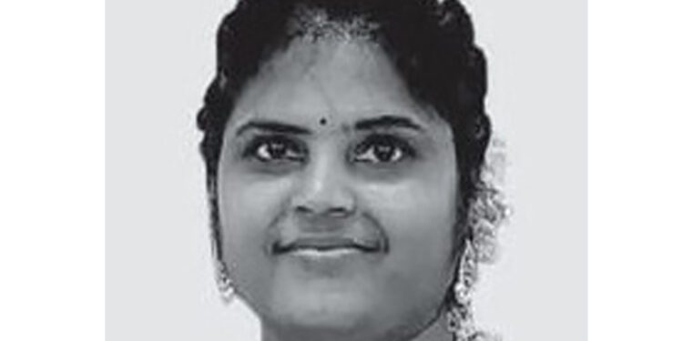 கடவுள் சக்தியால் நோயை குணப்படுத்தச் சென்ற ஆசிரியை மரணம்!