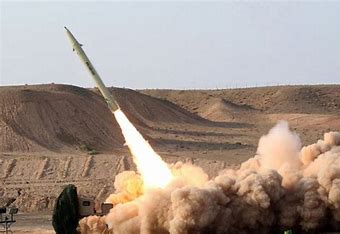 சிரியாவில் உள்ள அமெரிக்க ராணுவ தளம் மீது ராக்கெட் தாக்குதல்.