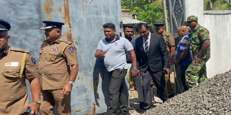 திடீரென கோடீஸ்வரரான மன்னார் தொழிலதிபரின் 10 கோடி சொத்து பறிமுதல்….போதைப்பொருள் வியாபாரி என போலீசார் சந்தேகம்!