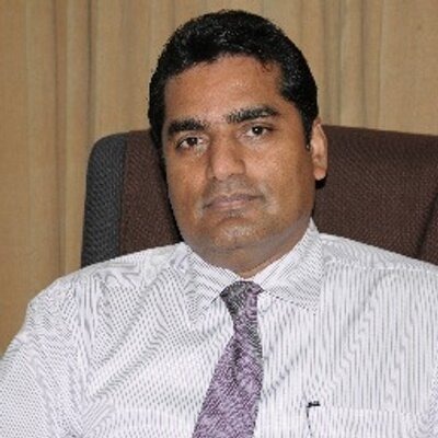 சஜித் மற்றும் மத்துமபண்டார நீக்கப்பட்டு தகுதியானவர்களுடன் SJB கட்சி தொடரும்  – யனாவின் கணவர் சேனக.