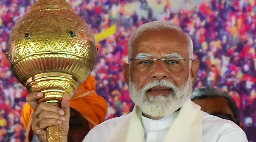 நான் ‘பயலாஜிக்கலாக’ பிறக்கவில்லை; மனிதப் பிறவி அல்ல: மோடி