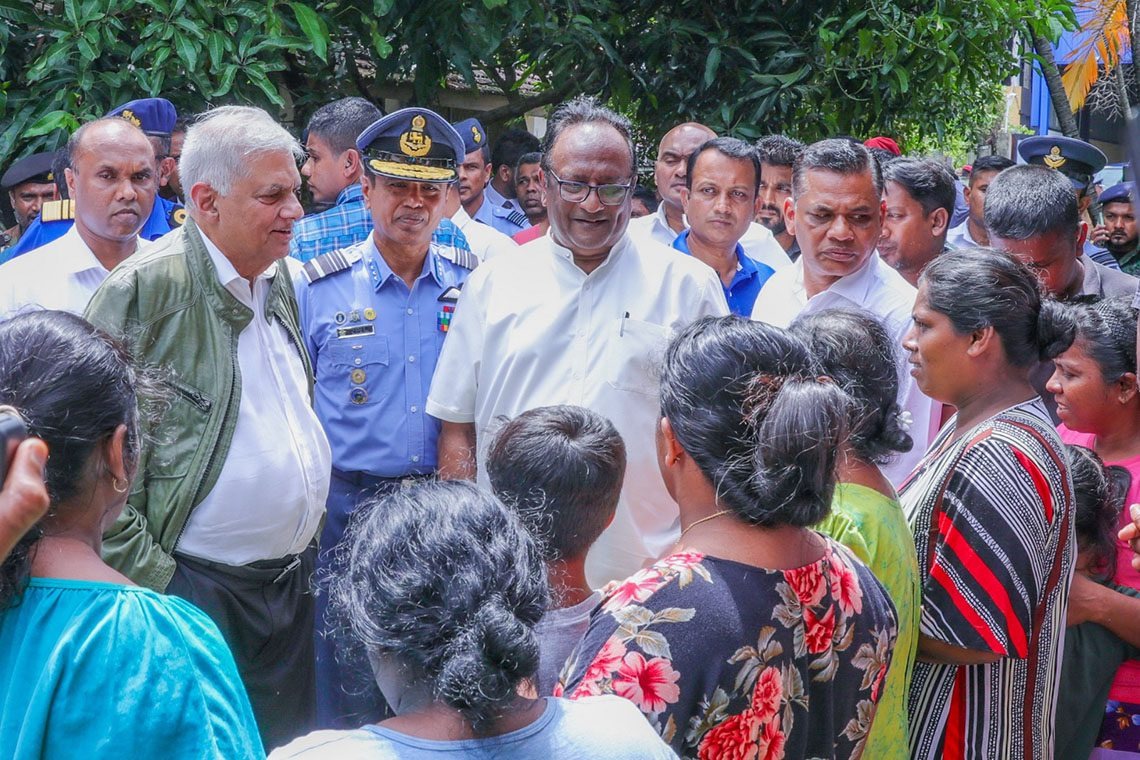 முல்லேரியா மற்றும் ஐ.டி.எச் வைத்தியசாலை வேறு இடத்திற்கு : களனி ஆற்றுப் பள்ளத்தாக்கில் அனைத்து புதிய கட்டிடங்களுக்கு தடை… அனுமதியற்ற நிர்மாணங்கள் அகற்றம்.. ஜனாதிபதி பணிப்புரை…