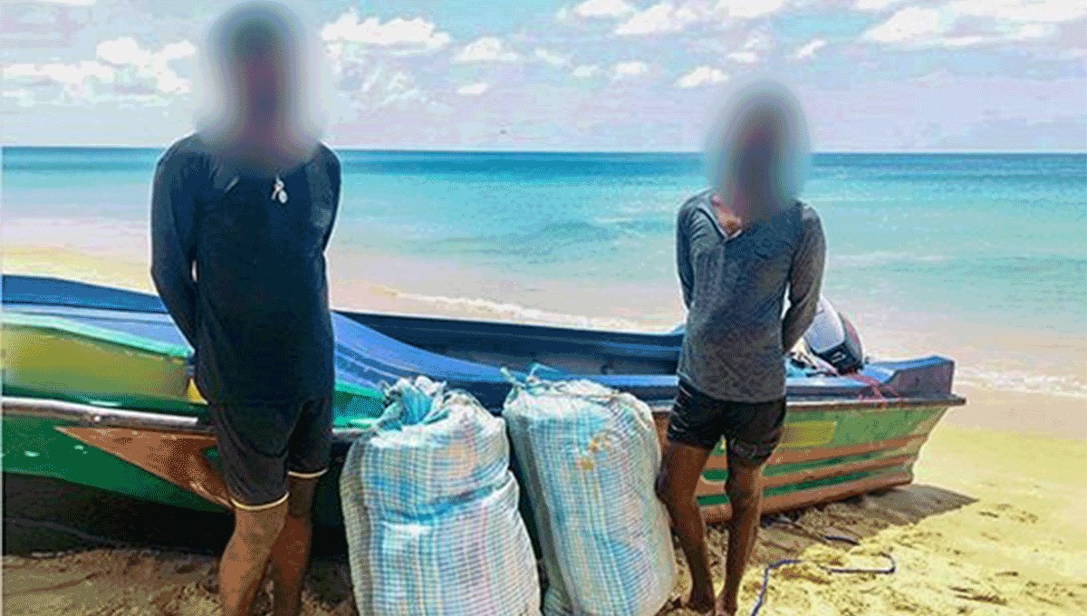 மீனவர்கள் போல 03 கோடி கேரள கஞ்சாவை  கடத்திய இருவர் கைது.