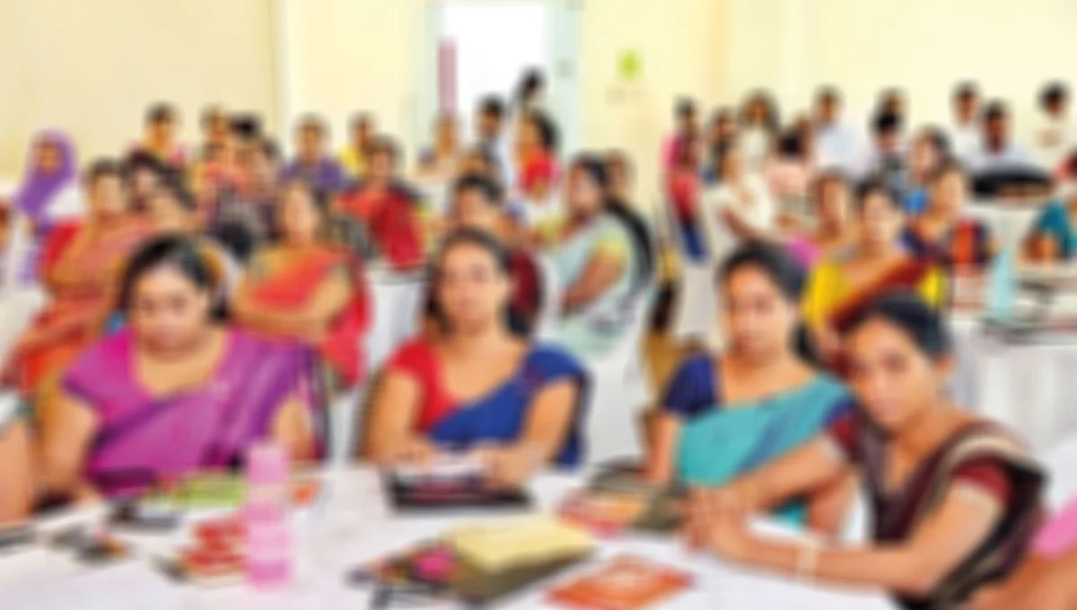 ஆசிரியர்கள் வேலைநிறுத்தம் வெற்றி.. அதிகரிக்கும் சலுகைகள்