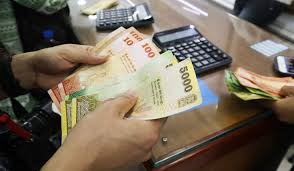 பொது சேவையில் பணியாற்றும் நிர்வாக சேவை அதிகாரிகளுக்கு சிறப்பு கொடுப்பனவு.