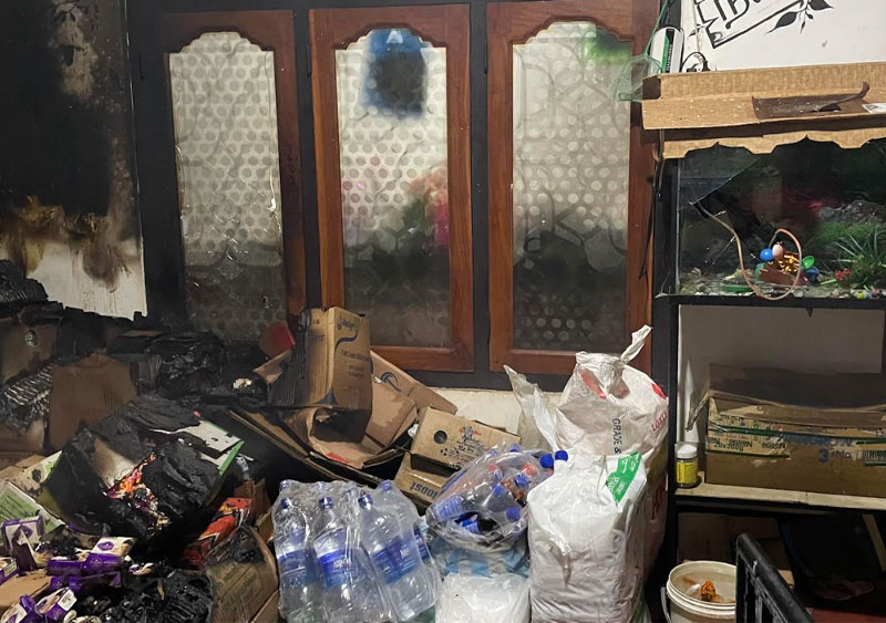 யாழ். ஊடகவியலாளர் பிரதீபனின் வீட்டின் மீது தாக்குதல்