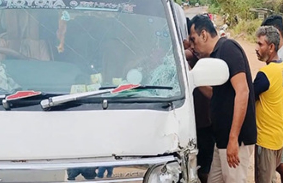 வயோதிபப் பெண் வான் மோதி சாவு!  – கந்தளாயில் துயரம்.