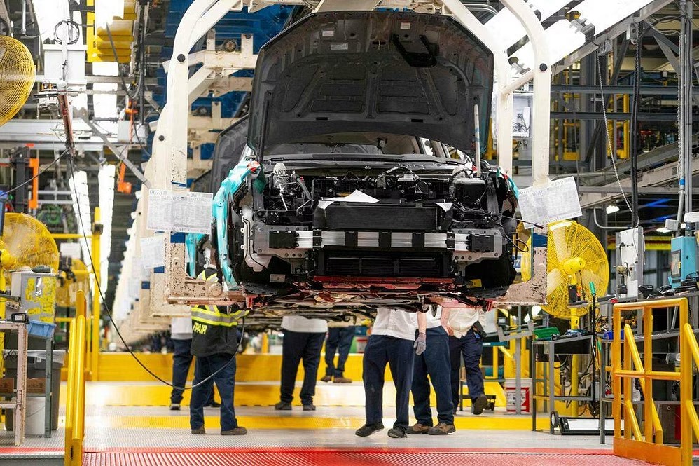 ஜப்பானுக்கு 2040ல் ஒரு மில்லியன் வெளிநாட்டு ஊழியர்கள் தேவை.