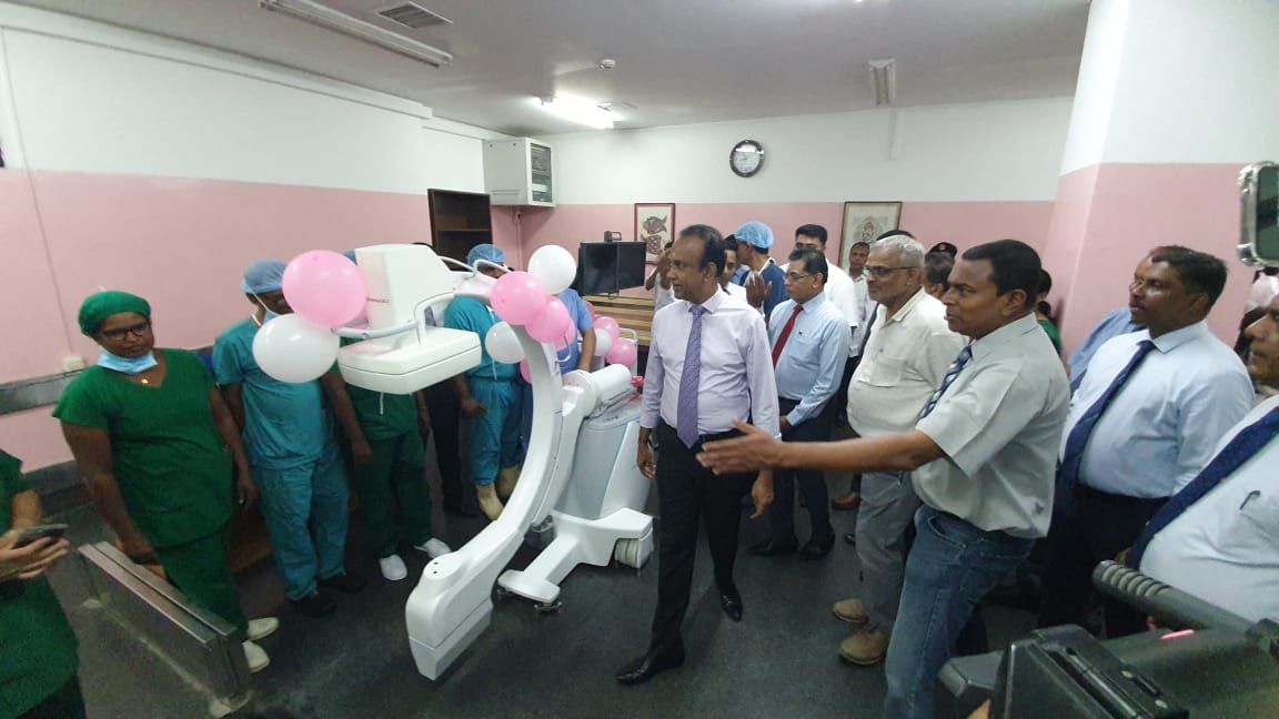 யாழ். போதனாவில் சுகாதார அமைச்சர் குழு.